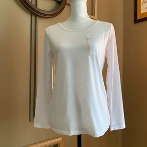 Cute long sleeved top. White. Size M. NWOT.